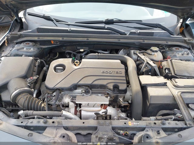 1G1ZC5ST8KF117966 Chevrolet Malibu 1fl