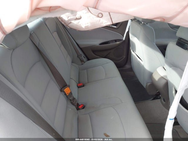 1G1ZC5ST8KF117966 Chevrolet Malibu 1fl