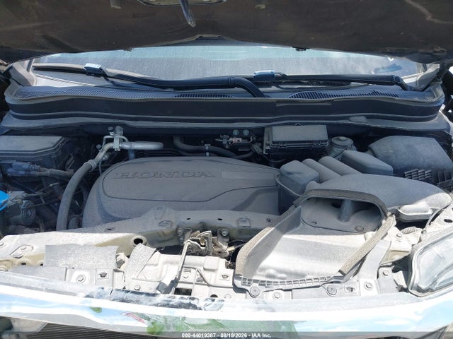 2017 Honda Pilot Touring მანქანა იყიდება აუქციონზე, vin: 5FNYF5H93HB043505, აუქციონის ნომერი: 44019387