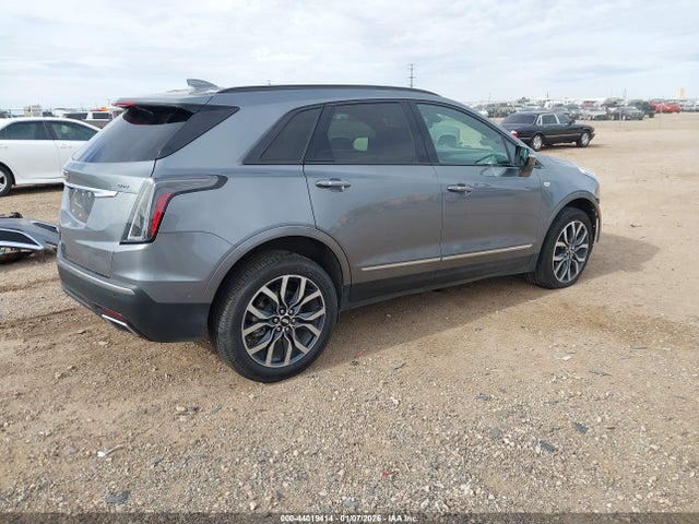 2021 CADILLAC XT5 1GYKNHRS9MZ103717 Photo 3