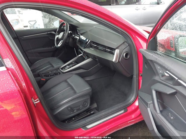 2022 AUDI A3 WAUHUDGY8NA086215 Photo 4