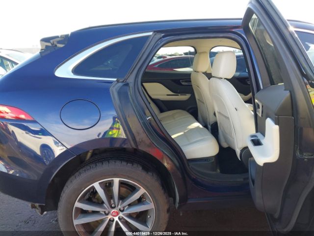 2018 JAGUAR F-PACE SADCK2EV3JA271464 Photo 7