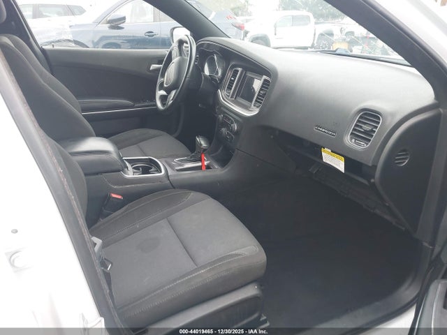 2C3CDXBG1LH134248 Dodge Charger Sxt Rwd