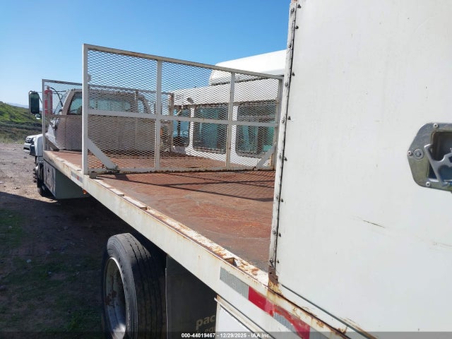 44019467 :رقم المزاد ، 1GDJ6H1B9YJ510141 vin ، 2000 Gmc Tc6h042 مزاد بيع