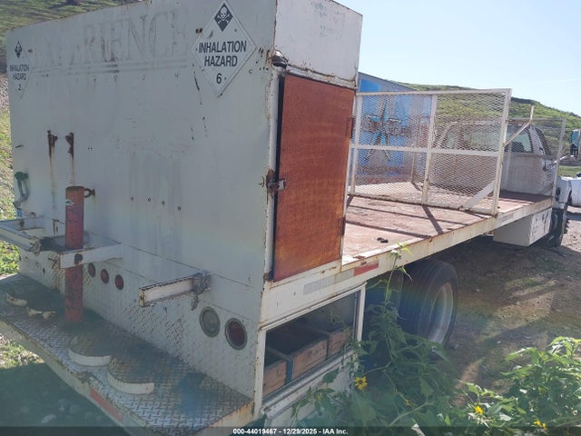 44019467 :رقم المزاد ، 1GDJ6H1B9YJ510141 vin ، 2000 Gmc Tc6h042 مزاد بيع