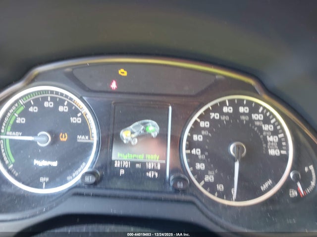 2013 AUDI Q5 HYBRID WA1C8AFP0DA042193 Photo 6