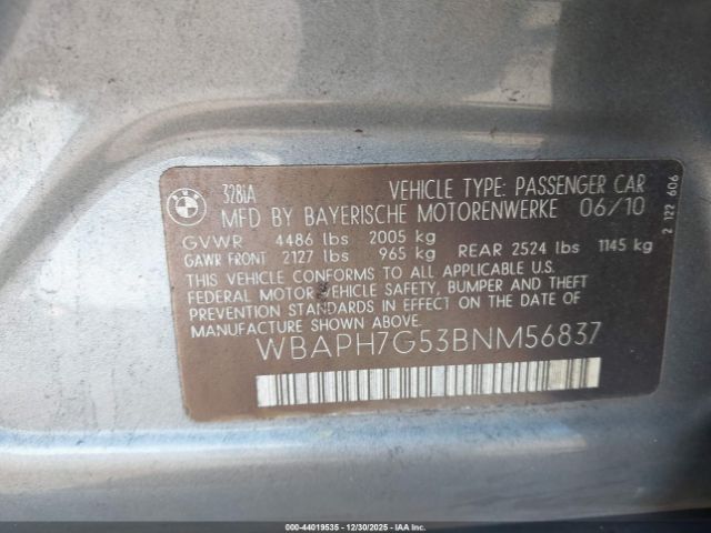 2011 BMW 328I WBAPH7G53BNM56837 Photo 8