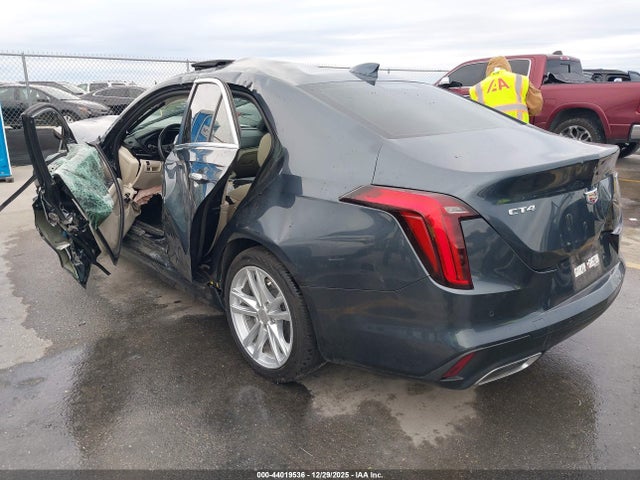 2022 CADILLAC CT4 1G6DJ5RK0N0114980 Photo 2