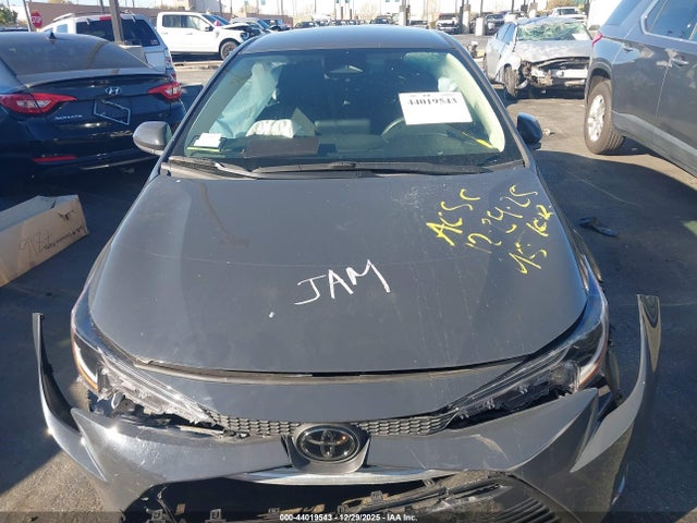 5YFB4MDE4RP175848 Toyota COROLLA LE