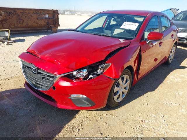 3MZBM1U75FM231148 Mazda Mazda3 I Sport