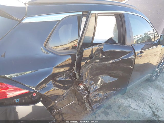 2024 TOYOTA COROLLA CROSS HYBRID 7MUFBABG2RV031397 Photo 5