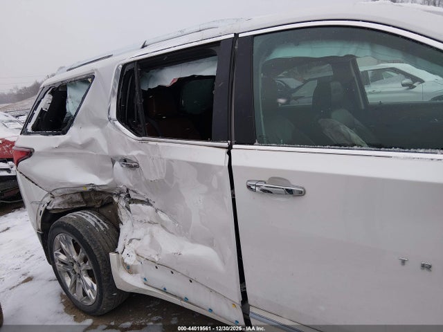 2018 Chevrolet Traverse High Country მანქანა იყიდება აუქციონზე, vin: 1GNEVKKW0JJ255884, აუქციონის ნომერი: 44019561