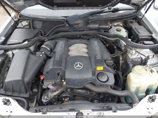 2001 MERCEDES-BENZ E-CLASS WDBJH65J01B189626 Photo 9