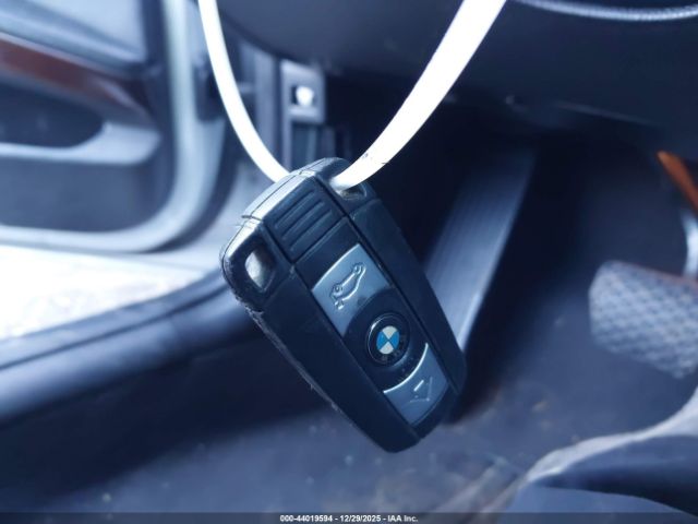 2011 BMW 328I WBAPH7C54BE675747 Photo 10