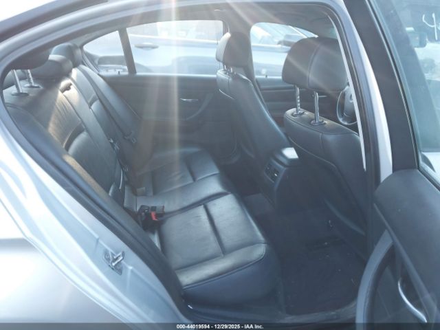 2011 BMW 328I WBAPH7C54BE675747 Photo 7