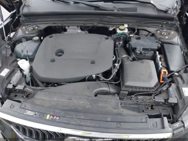 2024 VOLVO XC40 YV4L12UF3R2340116 Photo 9