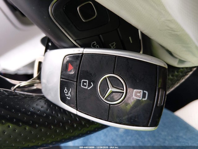 2017 MERCEDES-BENZ E 300 WDDZF4KB7HA026750 Photo 10