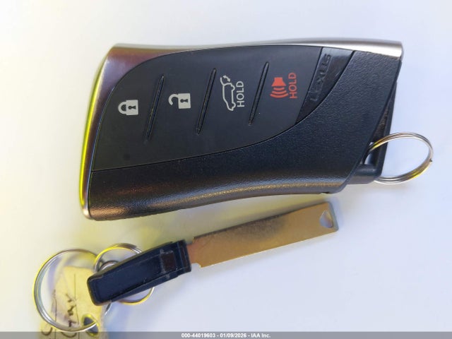 2T2KGCEZ3NC015677 Lexus Nx 350 F Sport Handling