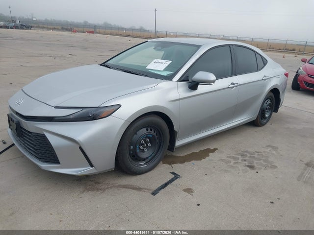 Toyota CAMRY LE 2026 4T1DAACK7TU669876 Image 2