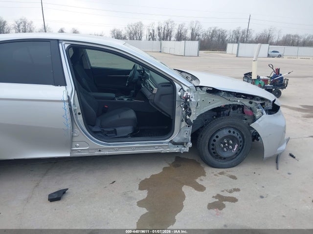 Toyota CAMRY LE 2026 4T1DAACK7TU669876 Image 6