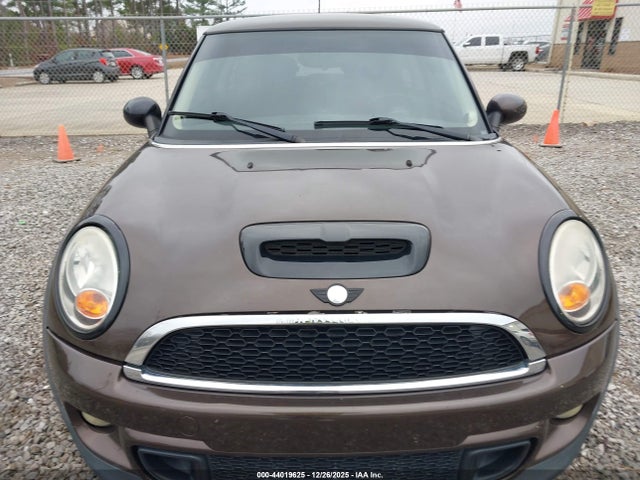 2011 MINI COOPER S WMWSV3C54BTY14282 Photo 5