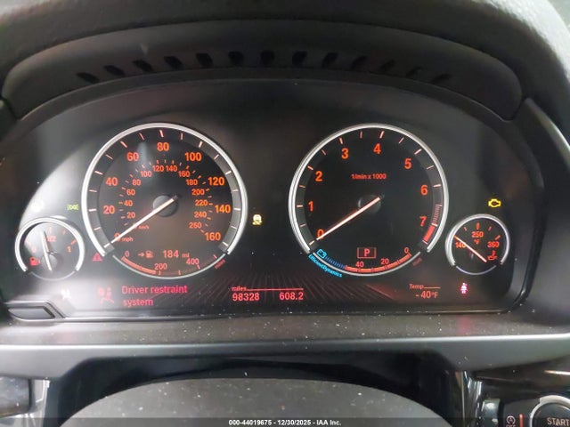 5UXKR2C39H0U24108 BMW X5 Sdrive35i