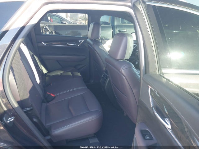 2017 CADILLAC XT5 1GYKNERSXHZ296349 Photo 7