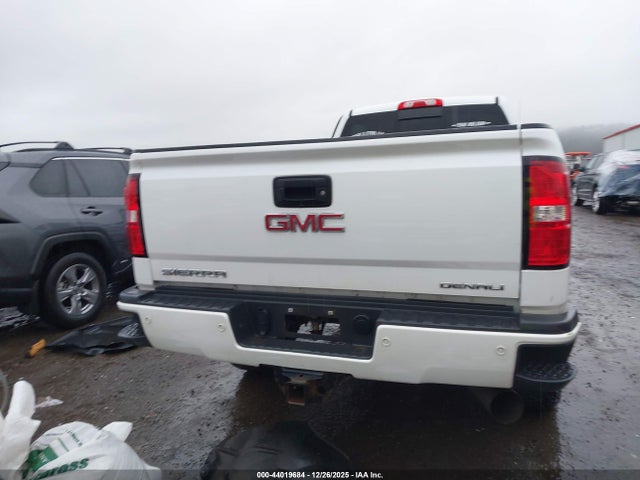 1GT42YEYXJF219829 GMC Sierra 3500hd Denali