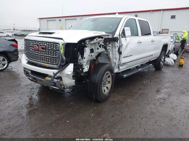 1GT42YEYXJF219829 GMC Sierra 3500hd Denali