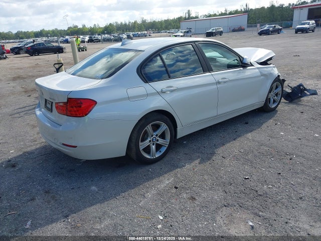 44019751 :رقم المزاد ، WBA3B3C55EJ980484 vin ، 2014 Bmw 328i Xdrive مزاد بيع