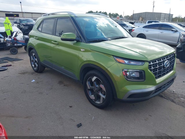 2021 HYUNDAI VENUE KMHRC8A31MU108546