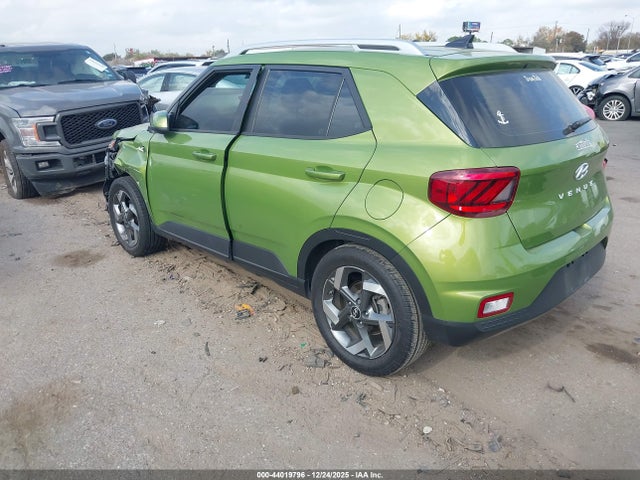 2021 HYUNDAI VENUE KMHRC8A31MU108546 Photo 2