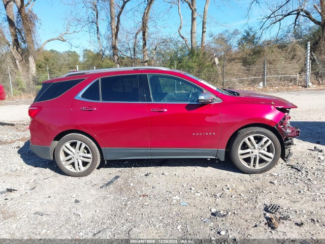 2GNAXNEV5K6130519 Chevrolet Equinox Premier