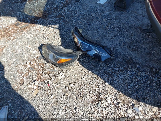 2GNAXNEV5K6130519 Chevrolet Equinox Premier