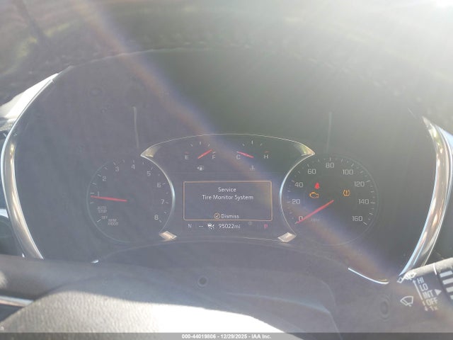 2GNAXNEV5K6130519 Chevrolet Equinox Premier