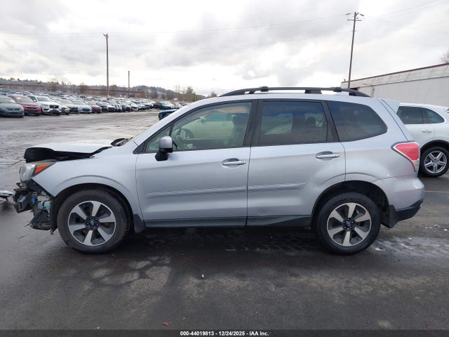 Subaru Forester 2.5i Premium 2017 JF2SJAGC6HH573494 Image 15