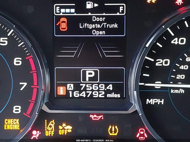 Subaru Forester 2.5i Premium 2017 JF2SJAGC6HH573494 Image 16