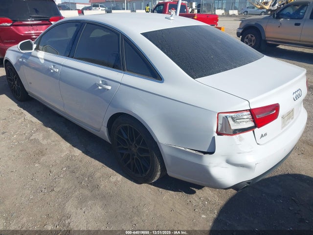 2014 AUDI A6 WAUGFAFC7EN070204 Photo 2