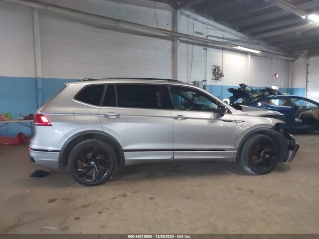 Продаж на аукціоні авто 2023 Volkswagen Tiguan 2.0t Se R-line Black, vin: 3VV8B7AX4PM028278, номер лоту: 44019950