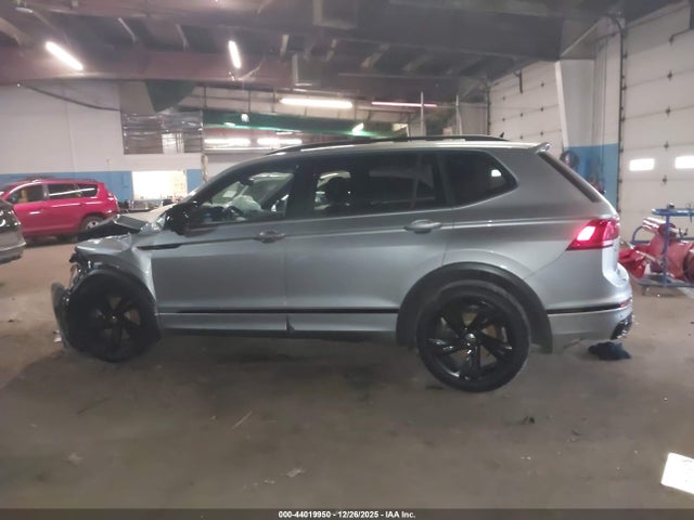 Продаж на аукціоні авто 2023 Volkswagen Tiguan 2.0t Se R-line Black, vin: 3VV8B7AX4PM028278, номер лоту: 44019950