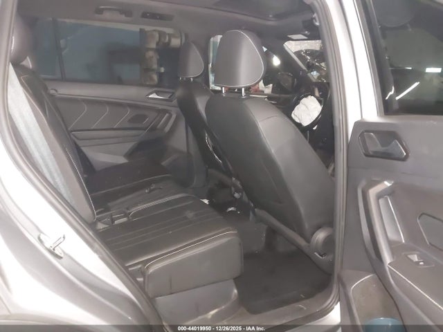 Продаж на аукціоні авто 2023 Volkswagen Tiguan 2.0t Se R-line Black, vin: 3VV8B7AX4PM028278, номер лоту: 44019950