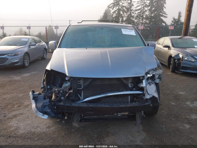 2C4RC1BG4GR267771 Chrysler Town &amp; Country Touring
