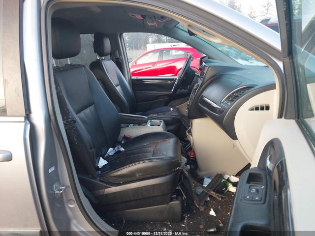 2C4RC1BG4GR267771 Chrysler Town &amp; Country Touring