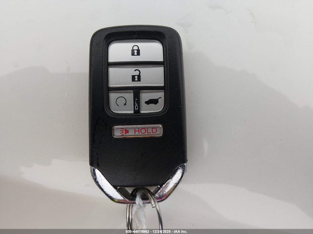 5FNYF6H95GB031926 Honda Pilot Touring