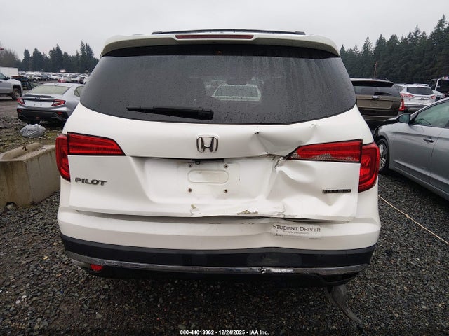 5FNYF6H95GB031926 Honda Pilot Touring
