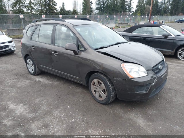 44019971 :رقم المزاد ، KNAFG529X97262463 vin ، 2009 Kia Rondo Lx مزاد بيع