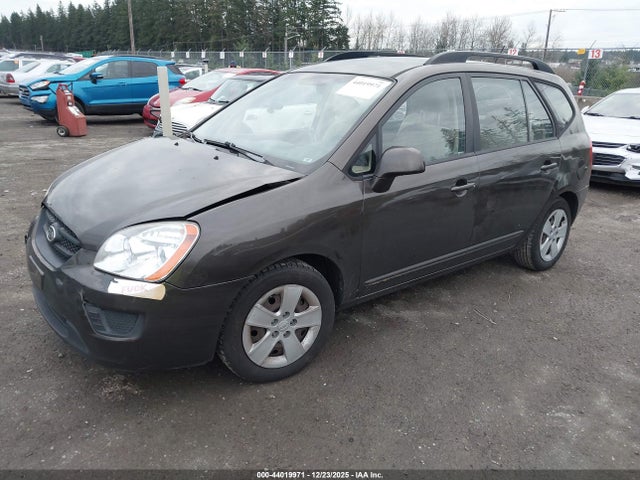 44019971 :رقم المزاد ، KNAFG529X97262463 vin ، 2009 Kia Rondo Lx مزاد بيع