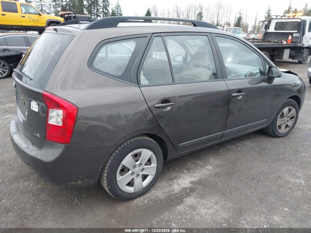 44019971 :رقم المزاد ، KNAFG529X97262463 vin ، 2009 Kia Rondo Lx مزاد بيع