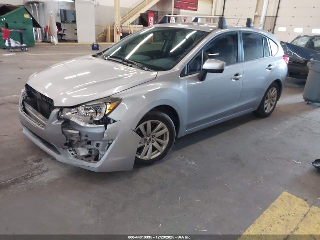 Subaru Impreza 2.0i Premium 2015 JF1GPAC69F8284485 Image 2
