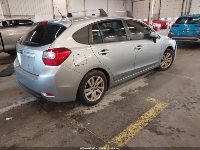 Subaru Impreza 2.0i Premium 2015 JF1GPAC69F8284485 Image 4